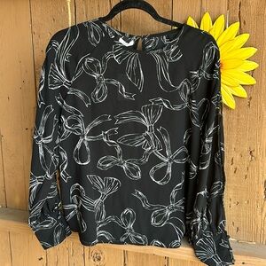 NWT Bow Blouse